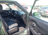 Kia Soul + KNDJP3A5XE7016975 снимка