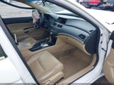 HONDA ACCORD 2.4 LX 1HGCP2F33BA085968 снимка