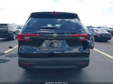 TOYOTA GRAND HIGHLANDER XLE 5TDAAAA55RS000832 fotografie
