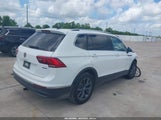 Volkswagen Tiguan 2.0T Se/2.0T Wolfsburg Edition 3VV2B7AX3RM032119 снимка