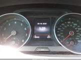 Volkswagen Golf Gti 2.0T Autobahn/2.0T Rabbit Edition/2.0T S/2.0T Se 3VW6T7AU9KM018537 fotografie