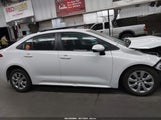 Toyota Corolla Le 5YFEPMAE1NP326017 снимка