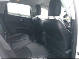 JEEP COMPASS LATITUDE 4X4 3C4NJDBB6MT537568 снимка