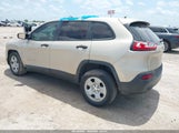 Jeep Cherokee Sport 1C4PJLAB8EW229334 снимка