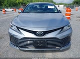 TOYOTA CAMRY XLE 4T1F11AK3RU842135 fotografie