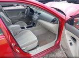 TOYOTA CAMRY LE 4T1BE46K68U206322 снимка