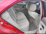 TOYOTA CAMRY LE 4T1BE46K68U206322 снимка