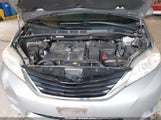 TOYOTA SIENNA LE V6 5TDKK3DC0BS032410 снимка