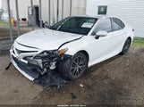 Toyota Camry Se 4T1G11AK2NU665446 photo