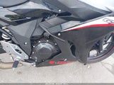 SUZUKI GSX250R M/ZM/ZA LC6DN11A7L1100235 fotografie