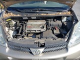 TOYOTA SIENNA XLE 5TDZA22C35S235729 снимка