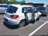 VOLKSWAGEN TIGUAN SE WVGAV9AX0AW510512 fotografie