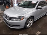 Volkswagen Passat 2.0L Tdi Se 1VWBN7A31EC115270 fotografie