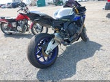 YAMAHA YZFR1M JYARN67E5NA000537 снимка