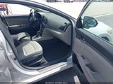 HYUNDAI ELANTRA SE 5NPD74LF4HH183616 снимка