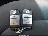 KIA SOUL + KNDJP3A59H7430592 fotografie