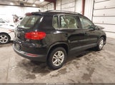 Volkswagen Tiguan 2.0T/2.0T S WVGBV7AX8HK033760 снимка