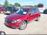 Volkswagen Tiguan R-Line/S/Se/Sel WVGAV7AX0GW040219 photo