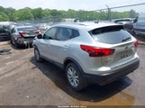 NISSAN ROGUE SPORT SV JN1BJ1CR4HW122667 photo
