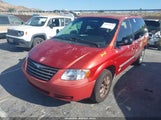 CHRYSLER TOWN & COUNTRY 1A4GP45R96B704262 снимка