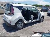 KIA SOUL LX KNDJ23AU3R7242836 photo