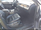 VOLKSWAGEN TOUAREG TDI EXECUTIVE WVGEP9BP2ED010847 fotografie