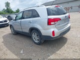 KIA SORENTO LX V6 5XYKT4A75FG550641 photo