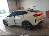 BMW X6 XDRIVE40I 5UXCY6C02M9F21776 fotografie