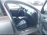 Audi A4 2.0T Premium WAUFFAFL6AA049051 снимка