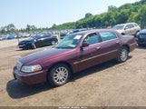 LINCOLN TOWN CAR SIGNATURE 1LNHM81V47Y633480 photo