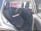 Toyota Rav4 Xle 2T3WFREV8JW513981 снимка