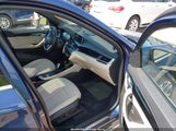 BMW X1 xDrive28I WBXJG9C01M5T80669 fotografie