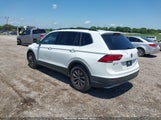 Volkswagen Tiguan 2.0T Se/2.0T Sel/2.0T Sel R-Line/2.0T Sel R-Line Black 3VV2B7AX9KM077362 photo