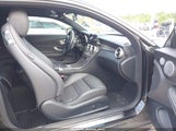 Mercedes-Benz C 300 4Matic WDDWJ8EB6KF843917 photo