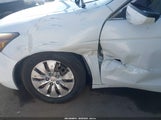 HONDA ACCORD 2.4 LX 1HGCP2F30AA103339 снимка