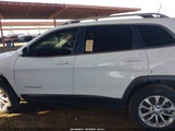 Jeep Cherokee Latitude 4X4 1C4PJMCB8KD174653 снимка