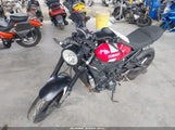 YAMAHA XSR900 JYARN47E2JA002311 fotografie