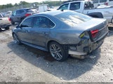 Volkswagen Passat 1.8T R-Line 1VWDT7A3XHC050311 снимка