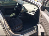Hyundai Elantra Value Edition 5NPD84LF6HH194050 снимка