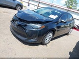 TOYOTA COROLLA LE 5YFBURHE7KP881905 снимка