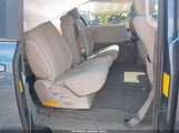 Toyota Sienna Le V6 8 Passenger 5TDKK3DC2DS366828 photo