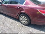 HONDA ACCORD 2.4 LX 1HGCP2F39BA010000 снимка