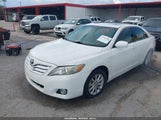 TOYOTA CAMRY XLE V6 4T1BK3EK3BU610416 снимка