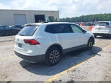 VOLKSWAGEN TIGUAN 2.0T SE/2.0T SEL/2.0T SEL R-LINE/2.0T SEL R-LINE BLACK 3VV3B7AX9KM194511 fotografie