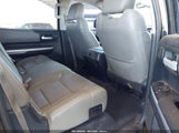 Toyota Tundra Limited 5.7L V8 5TFHW5F10GX566160 photo