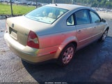 VOLKSWAGEN PASSAT GLX WVWRH63B72P040909 снимка