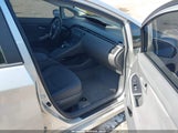 TOYOTA PRIUS III JTDKN3DU3A0168029 снимка