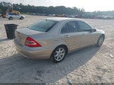 MERCEDES-BENZ C 240 WDBRF61J72F207922 снимка
