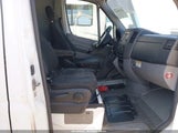 MERCEDES-BENZ SPRINTER 2500 HIGH ROOF V6 WD3PE8CD3HP551968 снимка