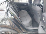 Toyota Corolla Le JTDEPRAE1LJ003942 снимка